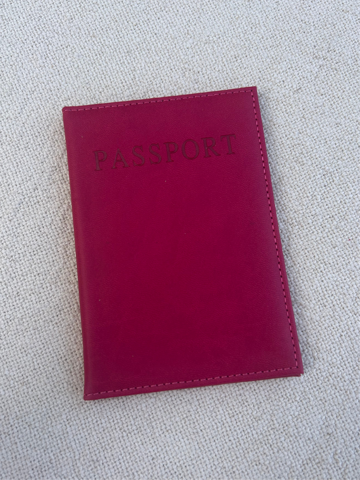 Porte passeport rose framboise
