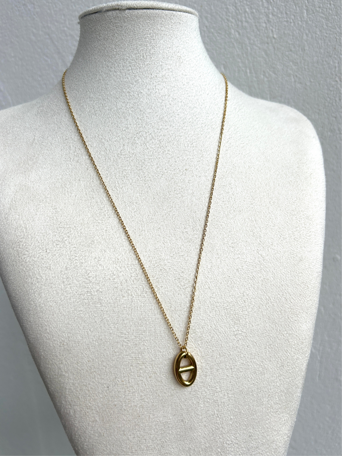 Collier ROSIE maille marine en acier inoxydable DORÉ