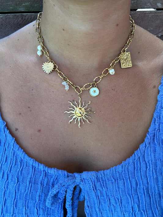 Collier soleil YUMI en acier inoxydable DORÉ