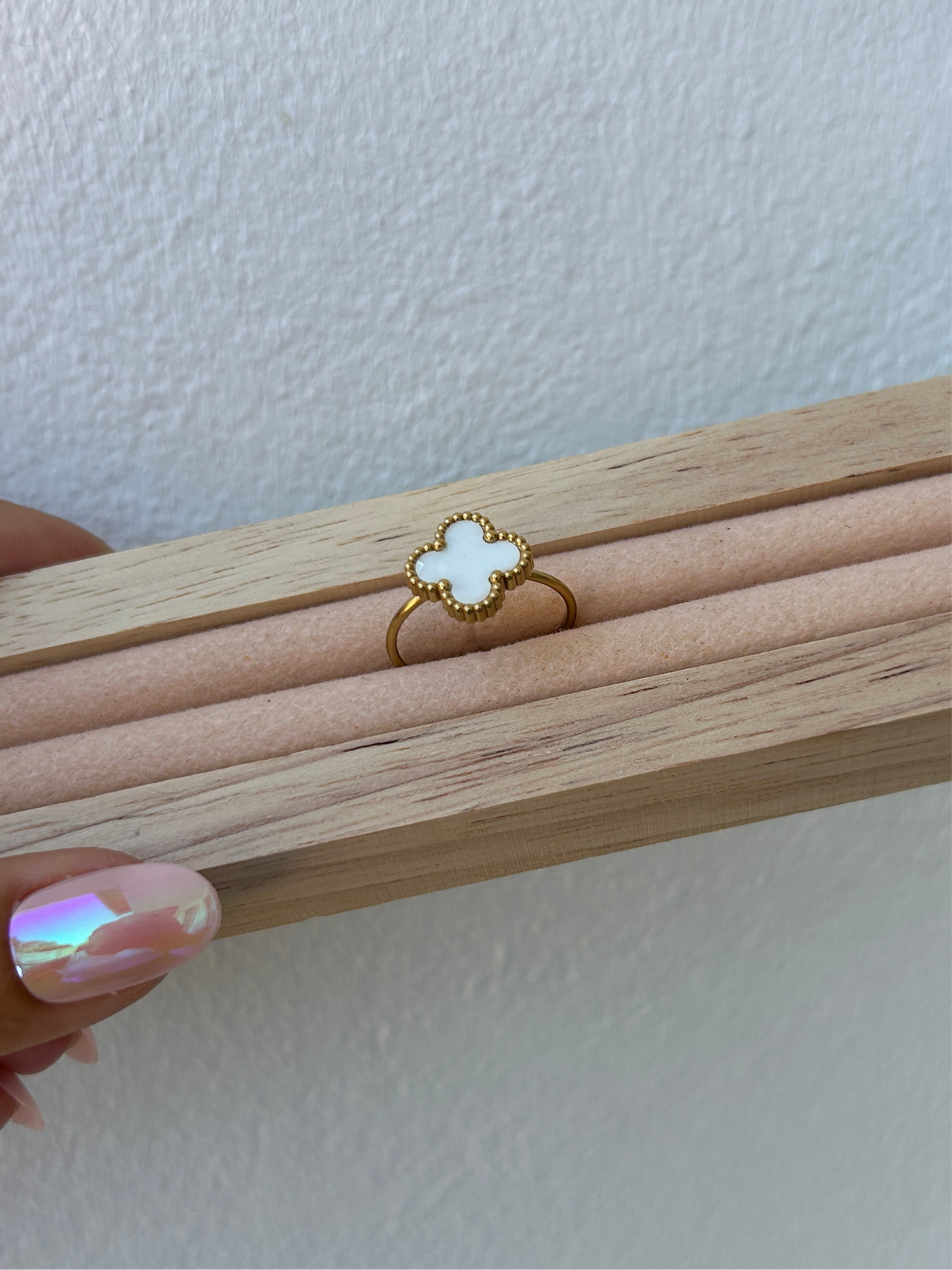 Bague EVA trèfle nacré en acier inoxydable DORÉ