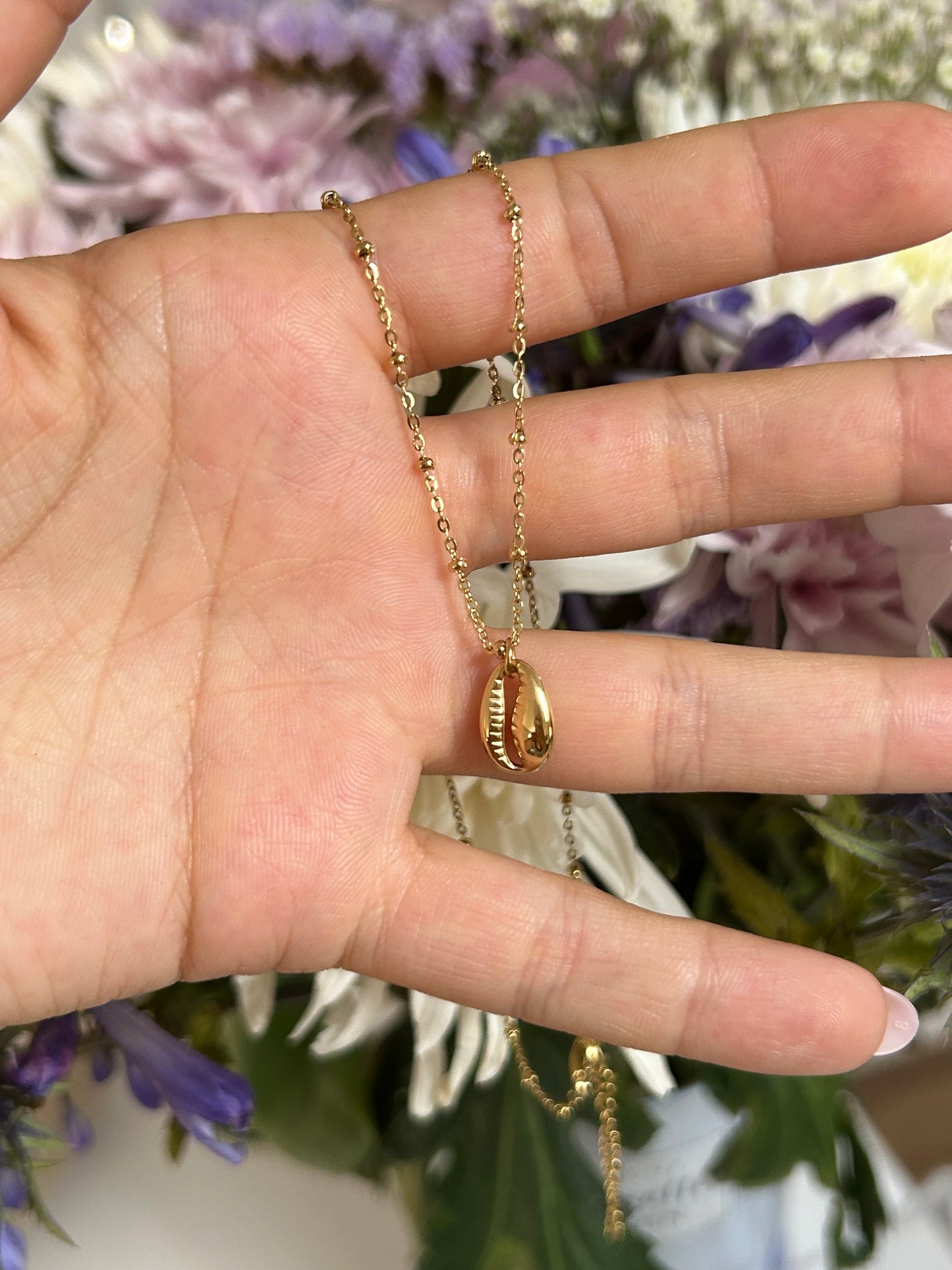 Collier SHELLY en acier inoxydable DORÉ