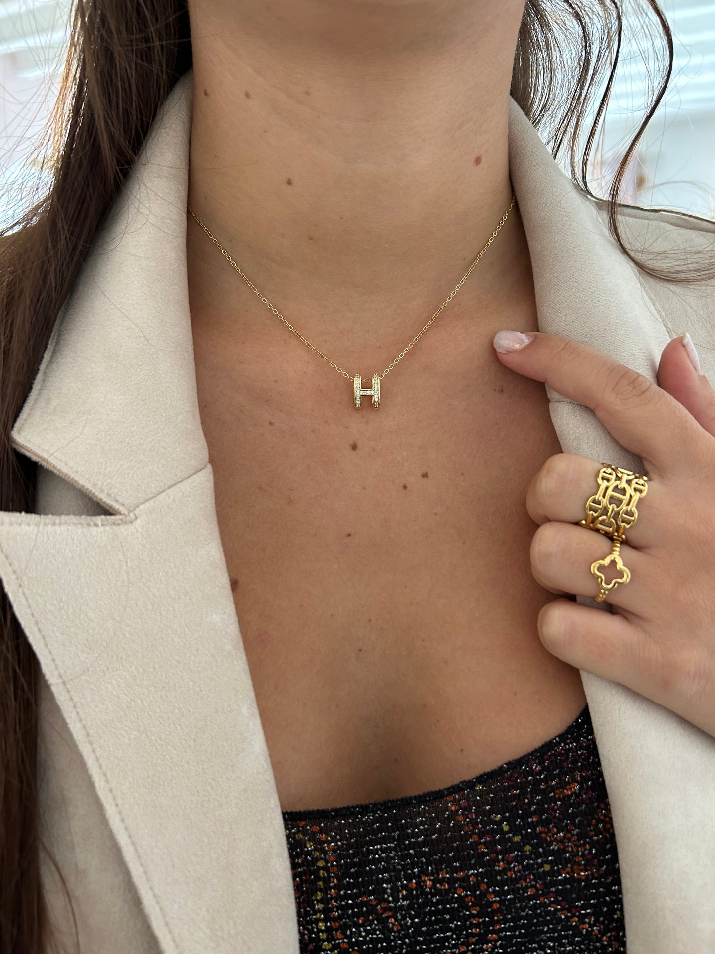 Collier BABY H en acier inoxydable DORÉ