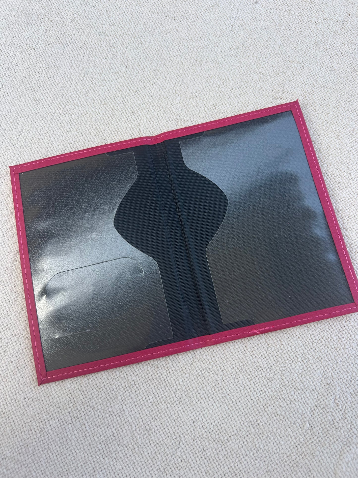 Porte passeport rose framboise
