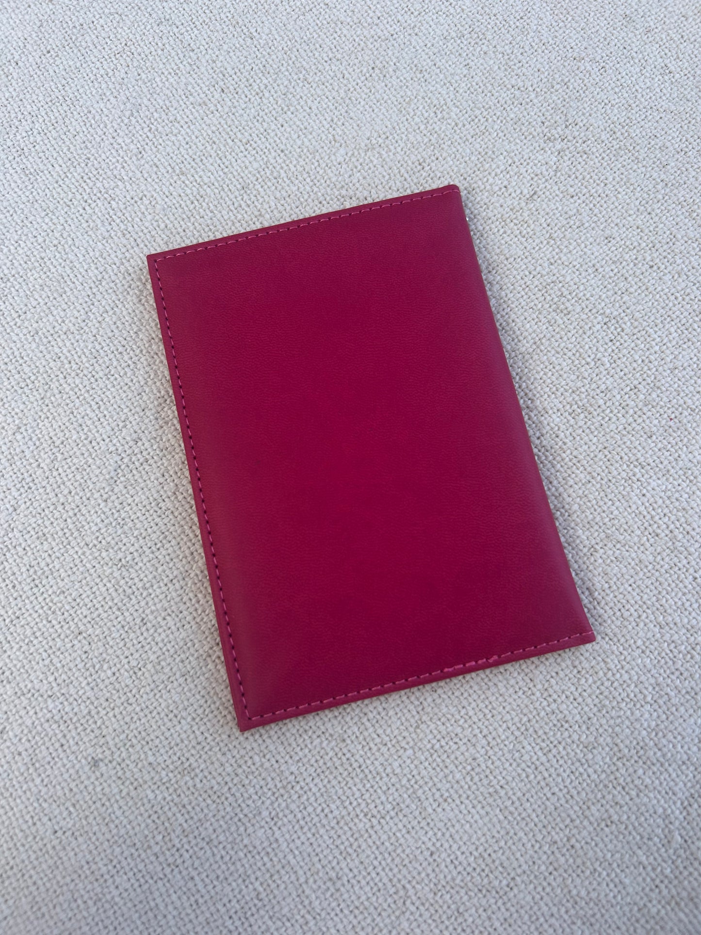 Porte passeport rose framboise