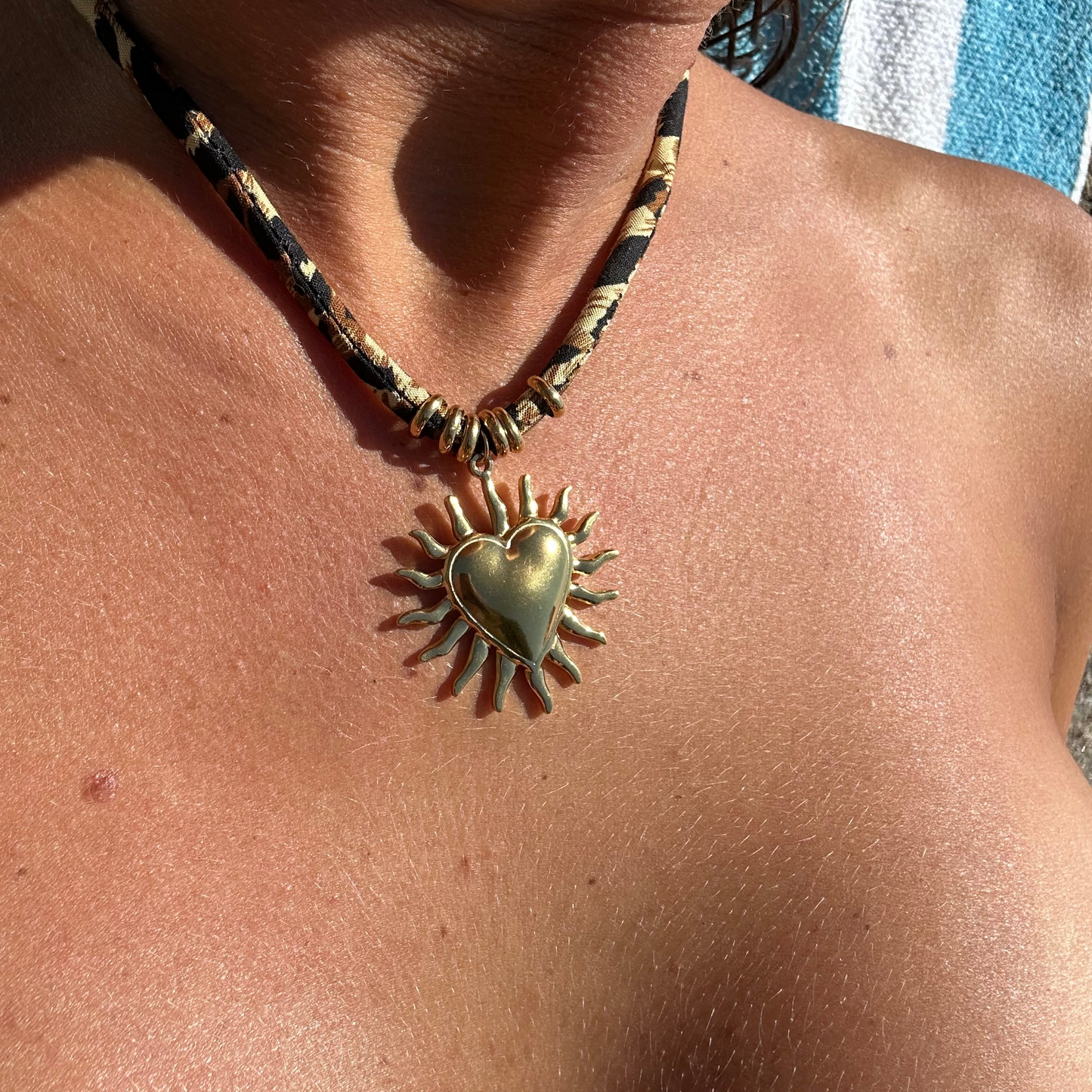 Collier CHANCE en acier inoxydable DORÉ