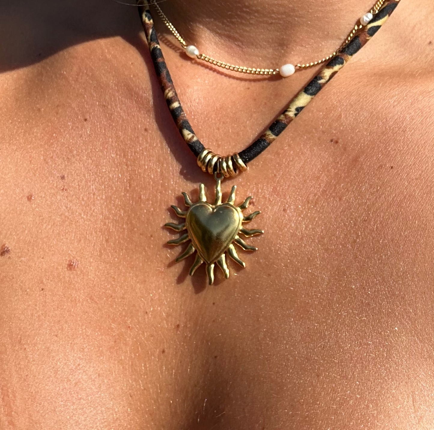 Collier CHANCE en acier inoxydable DORÉ