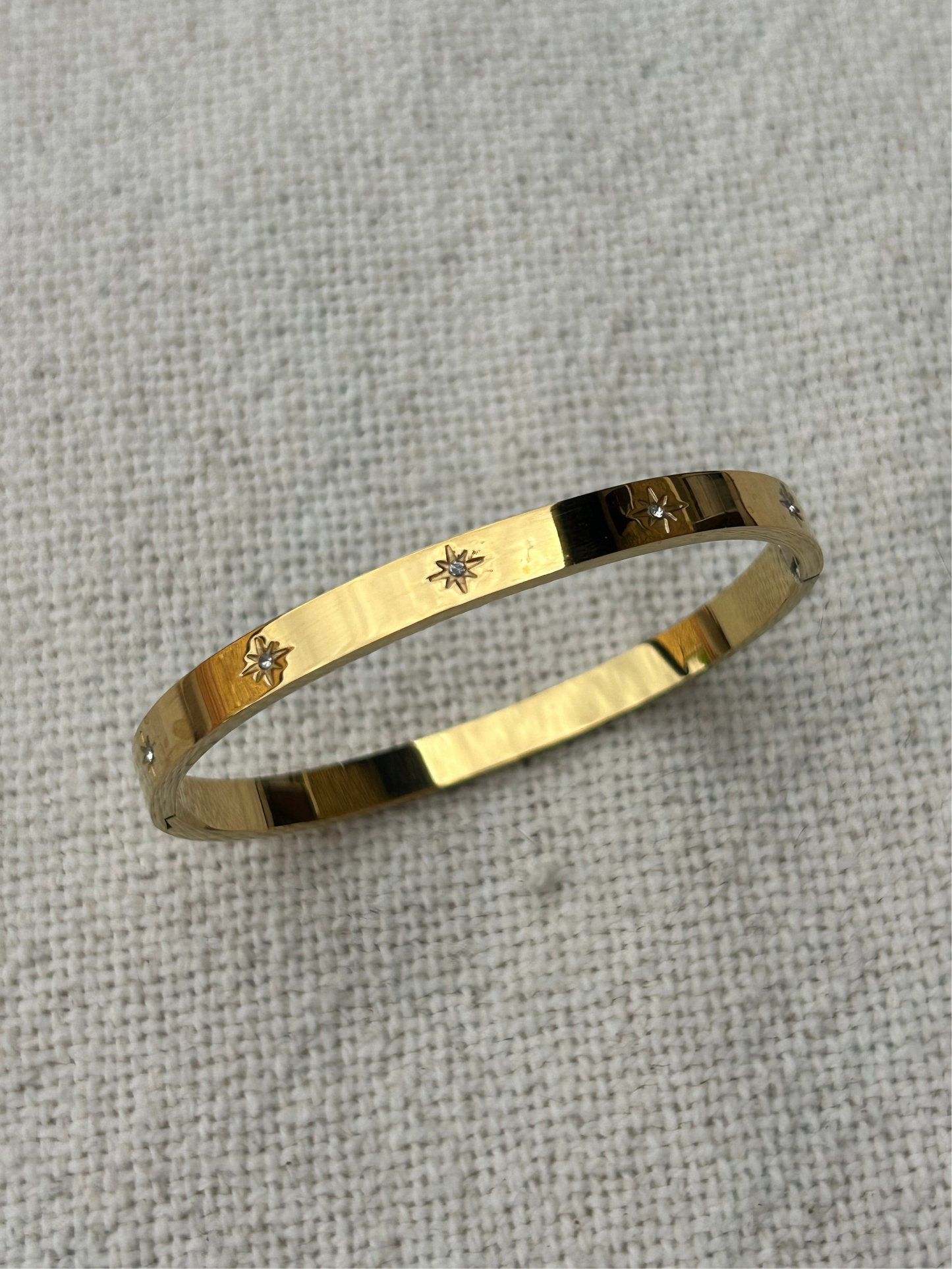 Bracelet jonc NANA en acier inoxydable DORÉ