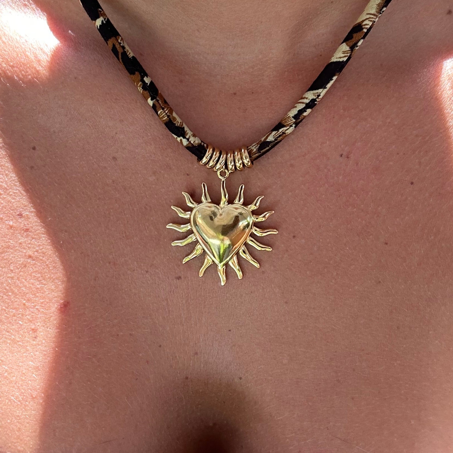 Collier CHANCE en acier inoxydable DORÉ