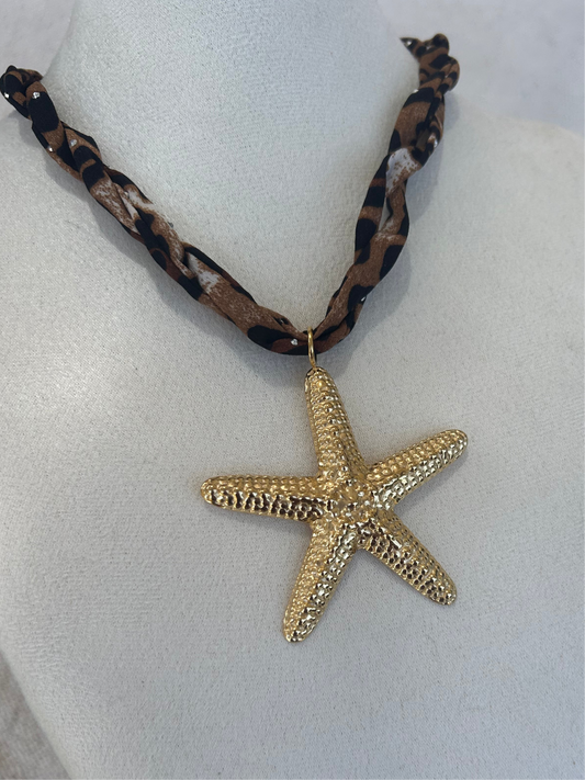 Collier étoile de mer ÉMY en acier inoxydable DORÉ