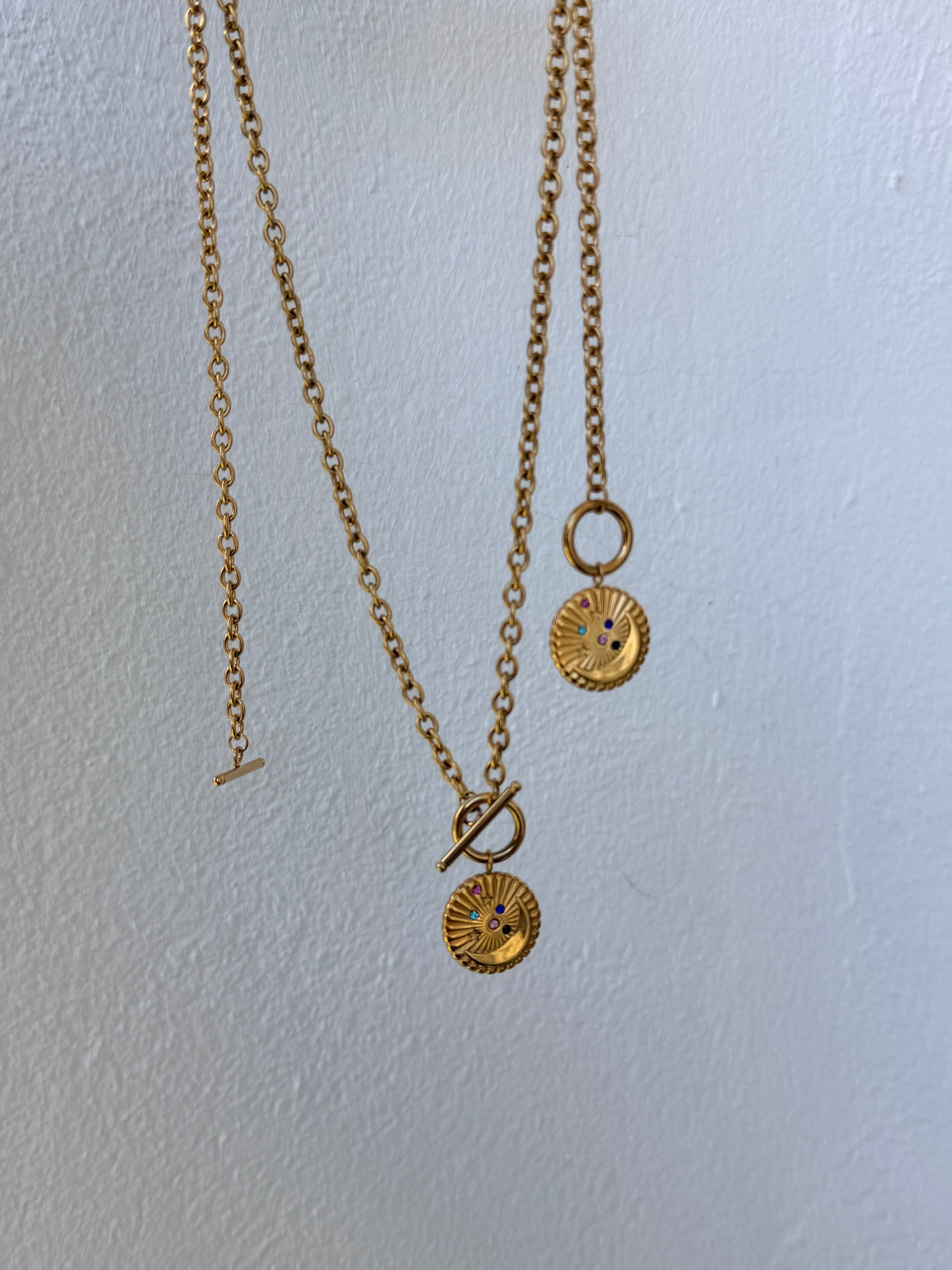 Collier KARMA en acier inoxydable DORÉ