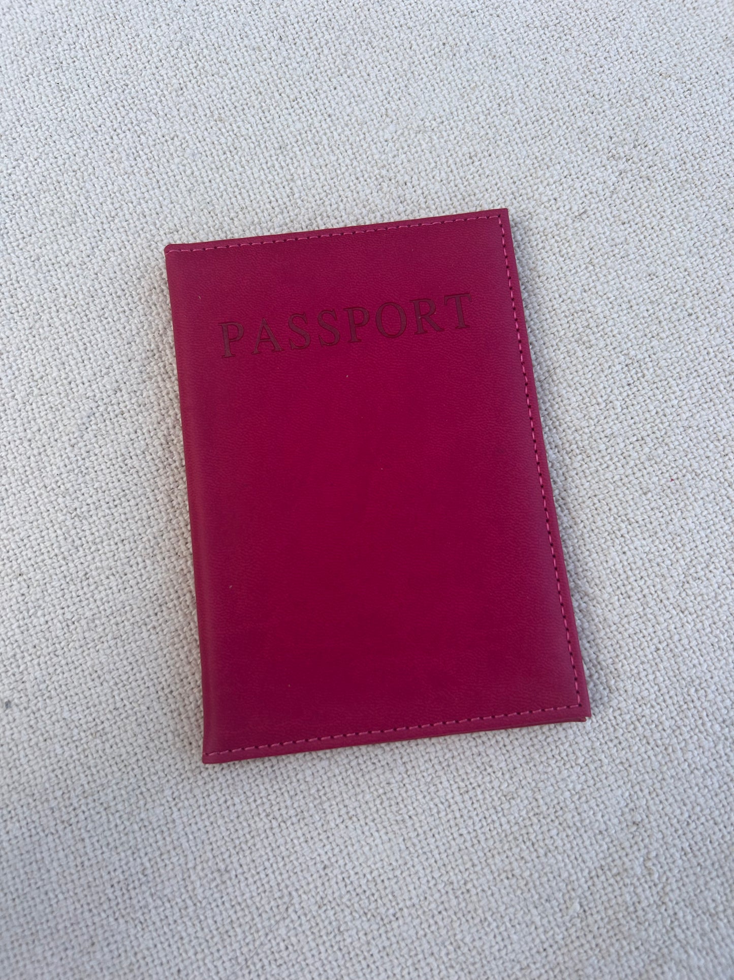 Porte passeport rose framboise